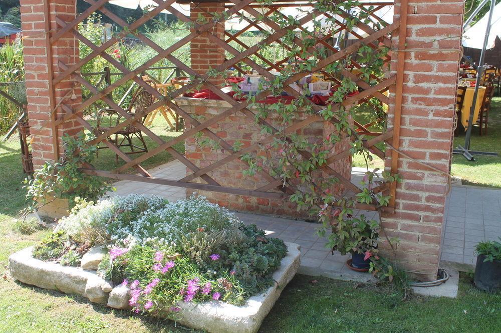 Agriturismo La.Ti.Mi.Da. Cassine Bagian luar foto